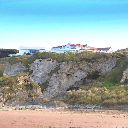 Royal Court Hotel Portrush Extérieur photo