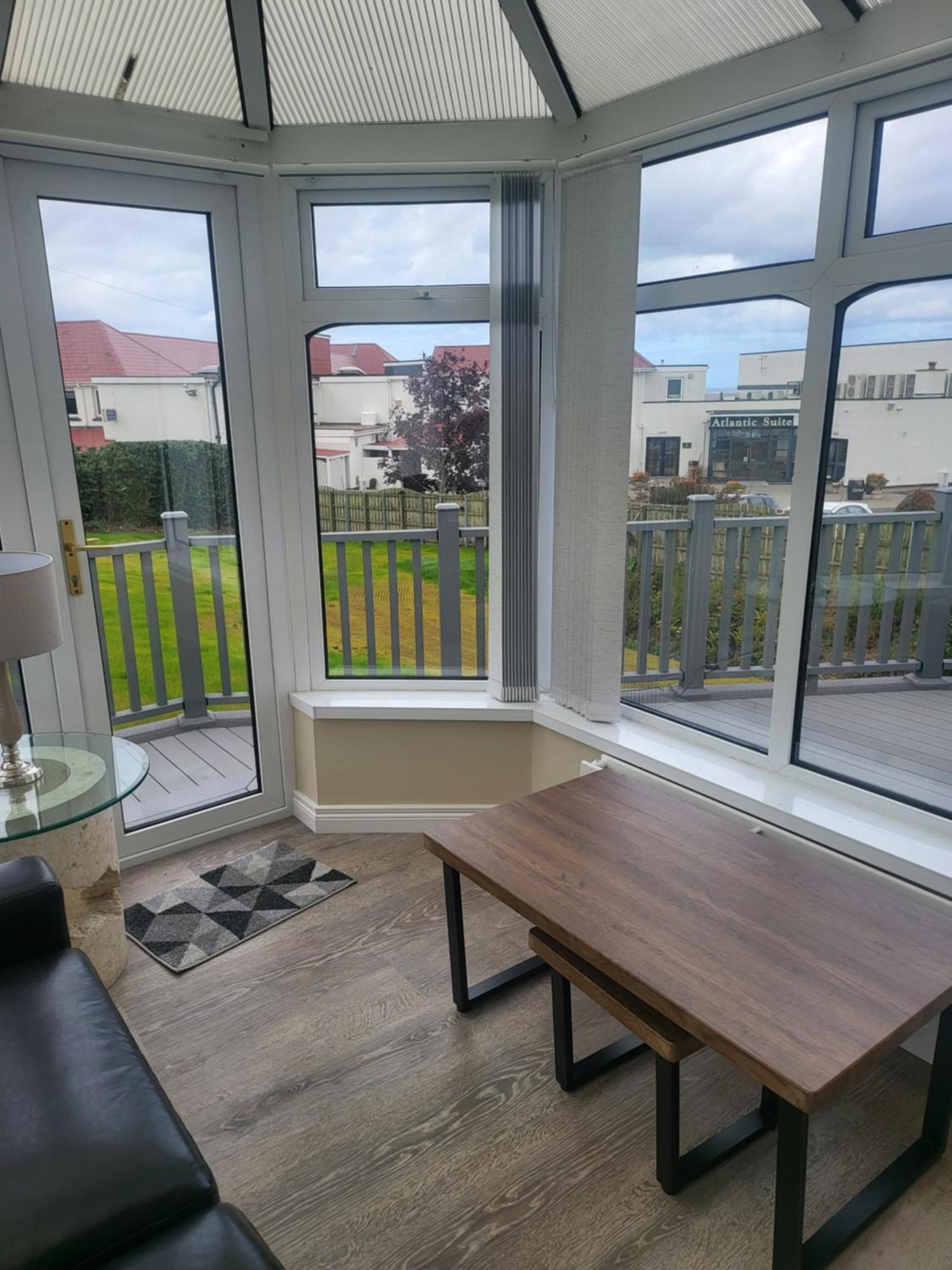 Royal Court Hotel Portrush Extérieur photo