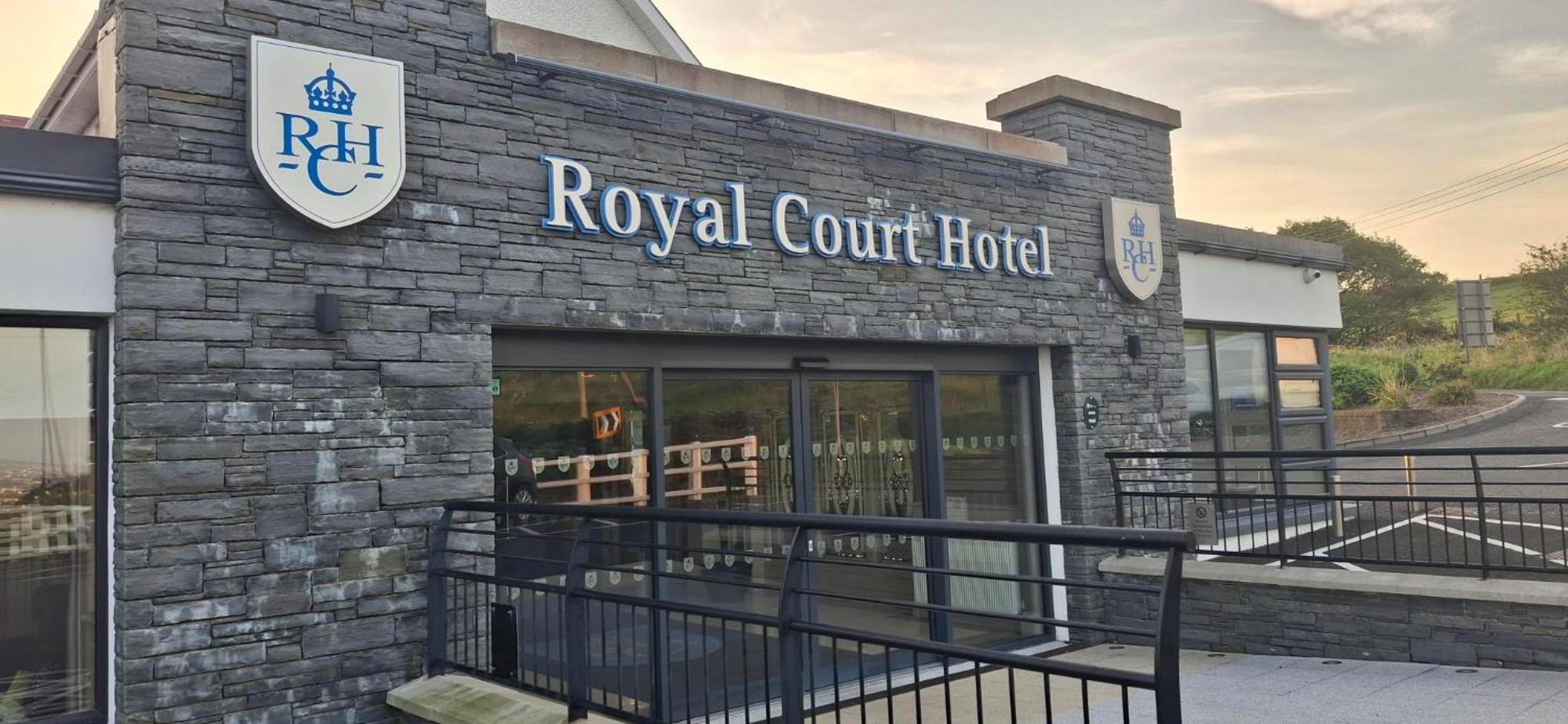 Royal Court Hotel Portrush Extérieur photo
