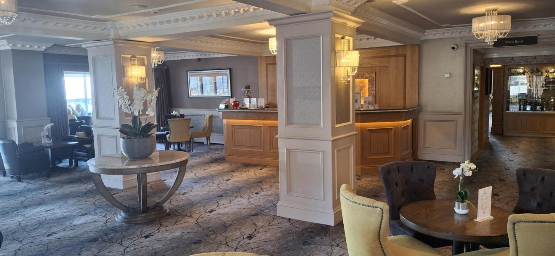 Royal Court Hotel Portrush Extérieur photo