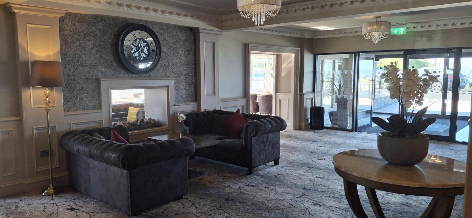 Royal Court Hotel Portrush Extérieur photo