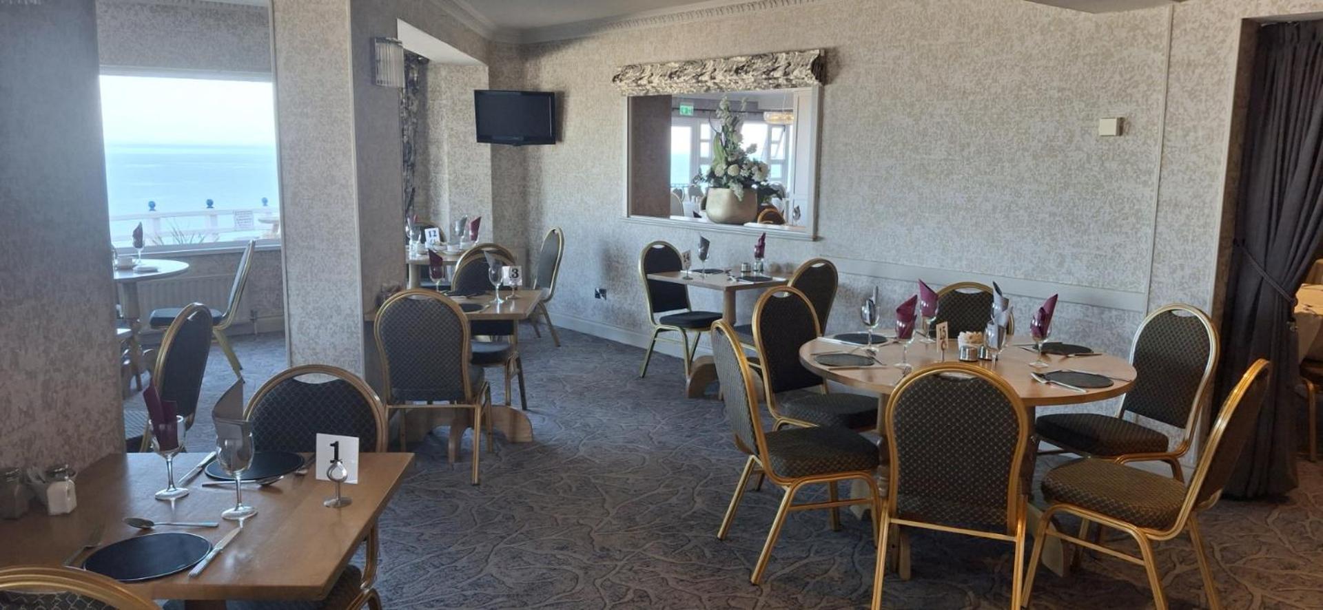 Royal Court Hotel Portrush Extérieur photo