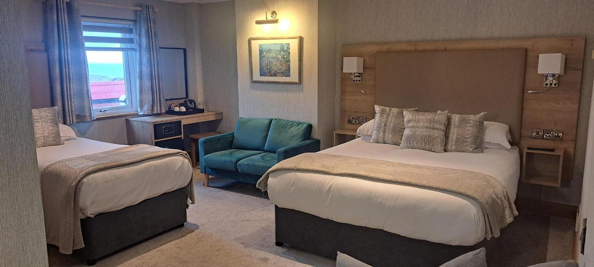 Royal Court Hotel Portrush Extérieur photo