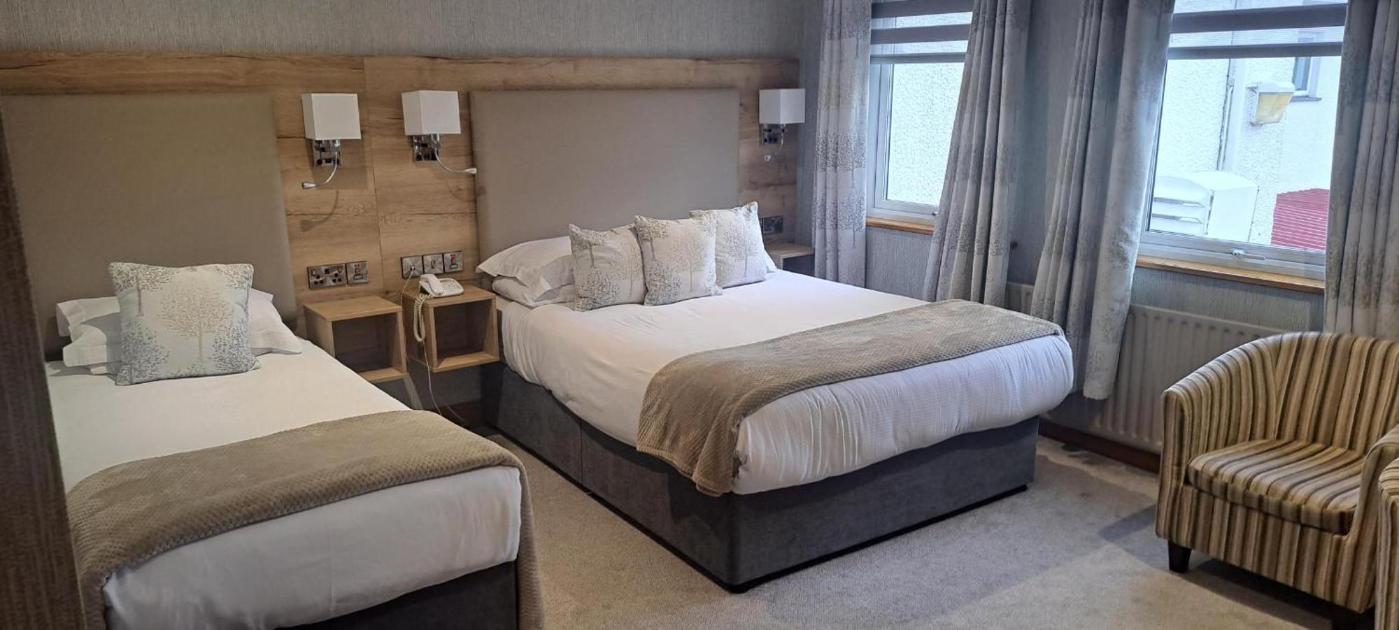 Royal Court Hotel Portrush Extérieur photo